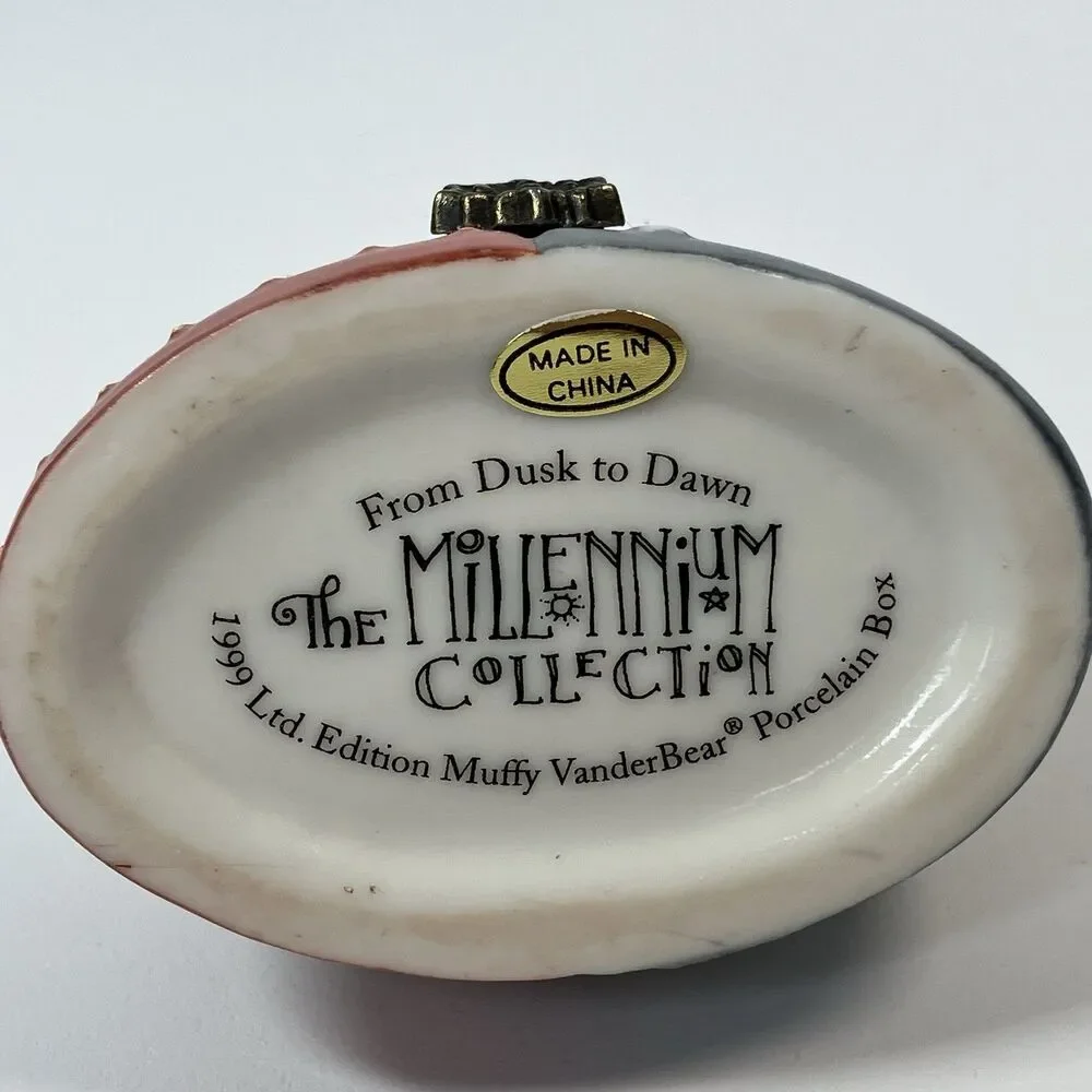 Muffy Vanderbear Muffy & Hoppy Millennium Porcelain Box Set 2000 | /w Box 4